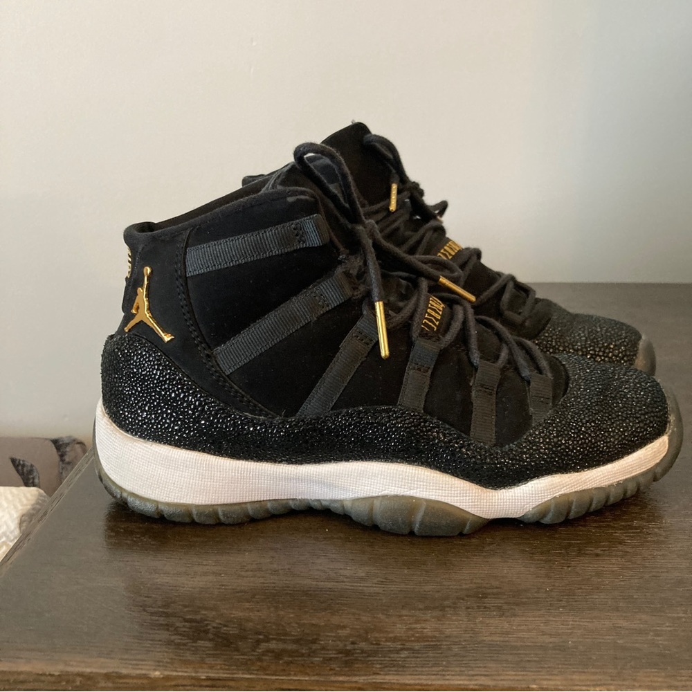 Nike air Jordan 11 Heiress, size 5.5Y